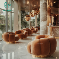 Élégant café salon de thé table personnalisée et ensemble de chaises incurvées en cuir restaurant salon canapé cabine sièges ensembles de meubles