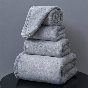 Collection <span class=keywords><strong>de</strong></span> serviettes <span class=keywords><strong>de</strong></span> luxe: Serviettes <span class=keywords><strong>de</strong></span> visage, supports et tissu éponge <span class=keywords><strong>de</strong></span> qualité hôtelière | Esthéticienne, serviette <span class=keywords><strong>de</strong></span> <span class=keywords><strong>bain</strong></span> en <span class=keywords><strong>velours</strong></span> corail en gros - Product Image 5