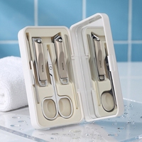 Offre Spéciale – Kit de Manucure Portable Personnalisable avec Logo, Cure-Oreilles, Coupe-Ongles Oblique, Lime à Ongles et Boîte Miroir