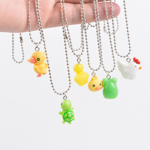 Collana in Resina Lucida Creativa per Bambini 2026, Ciondoli 3D a Forma di Animali e Cibo, Regalo per Donne - Product Image 3