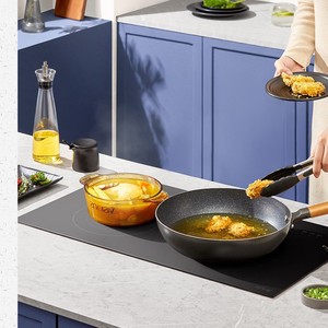 Cocina de Inducción de Doble Quemador Midea, 2200W, Control Táctil, Integrada, Panel Microcristalino de Acero Inoxidable Negro - Product Image 3