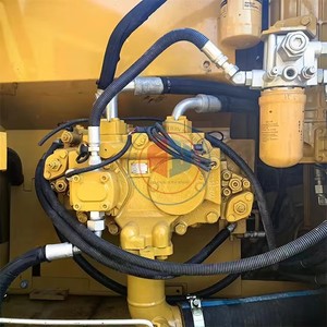Excavadora de cadenas CAT 320D de 22 toneladas, máquina usada para movimiento de tierras con componentes principales del motor - Product Image 4