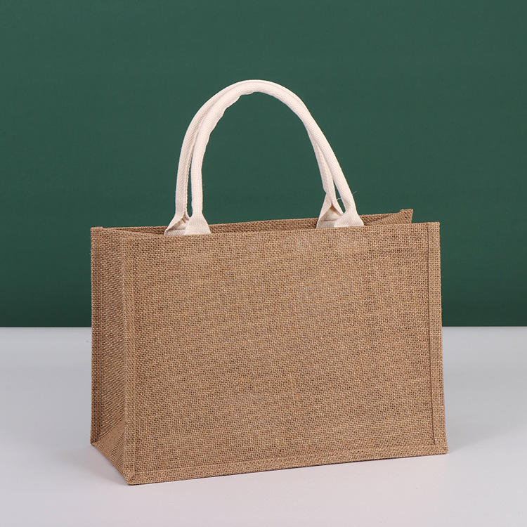 26*37*16ซม. --- ที่จับผ้าใบ