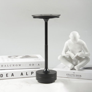 Lámpara de Noche Táctil de Hierro con Funcionamiento a Batería para Hotel, Restaurante, Cafetería, Lámpara de Mesa Minimalista para Escritorio, Mesita de Noche, Camping - Product Image 3