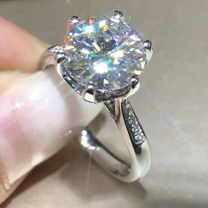Anello classico a sei punte con zirconi, elegante anello di fidanzamento e matrimonio, gioiello di moda per coppia, accessorio regalo. - Product Image 3