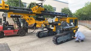 Kg520/kg520h 105-152mm Đường kính khoan mỏ DTH Máy khoan đá bánh xích gắn Giàn Khoan nổ mìn - Product Image 3