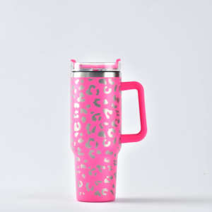 แก้วเบียร์สเตนเลสลายเสือดาวพร้อมที่จับสำหรับใส่ในรถขนาด40ออนซ์ถ้วยเบียร์สไตล์การเดินทาง2023คลังสินค้า - Product Image 5