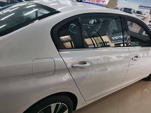 Guazi Listo para Exportación <span class=keywords><strong>Peugeot</strong></span> <span class=keywords><strong>408</strong></span> Gasolina 1,2 Coche Usado FWD 5 Asientos - Product Image 3