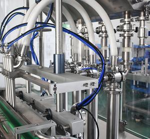 Máquina automática de llenado de líquido para procesamiento de jugo a pequeña escala - Product Image 3