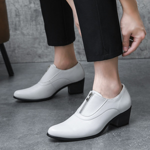 Chaussures de <span class=keywords><strong>mariage</strong></span> pour hommes en cuir PU à talon bloc, taille 37-44, à enfiler, antidérapantes, blanches - Product Image 5