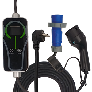 Cargador Portátil para Vehículos Eléctricos con Interfaz Tipo 2, Salida de CA de 7kW, Compatible con 100-110V a 200-220V - Product Image 1