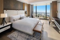 Cadre de lit en bois massif économique avec tête de lit pour hôtel, appartement et villa – Mobilier de chambre d'hôtes de classe affaires