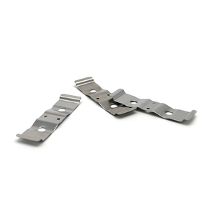 Piezas Metálicas OEM, Estampado y Doblado, Clips, Soporte de Resorte Plano Pequeño - Product Image 5