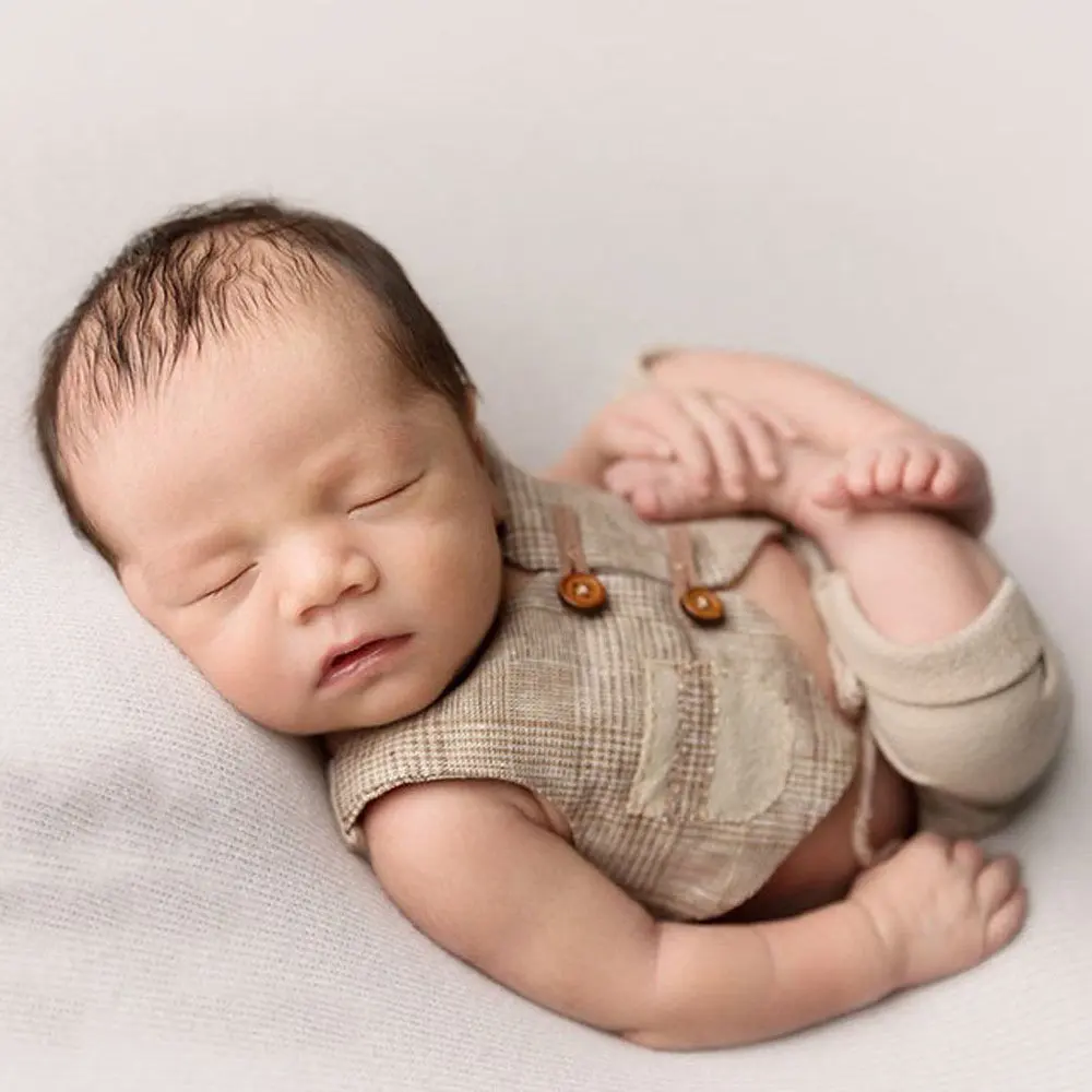 Infant Photo Props Gentleman Style Vest Set Newborn Baby Boy Plaid Photography Waistcoat + Shorts Suit