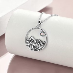 Collier pendentif Soleil de Montagne en Argent Sterling 925 avec Opale, Bijoux Fins pour les Amateurs d'Alpinisme - Product Image 3