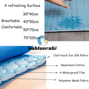 Alfombrilla refrescante para mascotas de seda helada impermeable suave transpirable de verano al por mayor lavable portátil para dormir y entrenar perros y gatos - Product Image 2