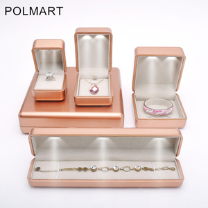 Factory Wholesale Leather Velvet Ring Holder Gift Packaging Jewelry White Pink Jewelry Box
