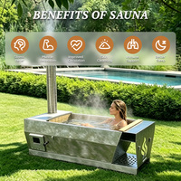 Bain à remous chauffé au bois d'inspiration scandinave Amusi pour 1 personne, sauna et bain à remous extérieur avec poêle à bois