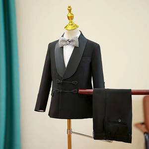 Traje <span class=keywords><strong>de</strong></span> Niño con Cuello Chal Negro <span class=keywords><strong>para</strong></span> Niños, Traje <span class=keywords><strong>de</strong></span> Etiqueta <span class=keywords><strong>para</strong></span> Niño, Traje <span class=keywords><strong>de</strong></span> Padrino <span class=keywords><strong>de</strong></span> Boda, Traje Formal <span class=keywords><strong>de</strong></span> 3 Piezas, Traje Ajustado - Product Image 2