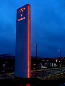 Letrero Luminoso LED Personalizado de China, Letrero de Acrílico con Logotipo, Letras Iluminadas LED Personalizadas para Centros Comerciales - Product Image 5