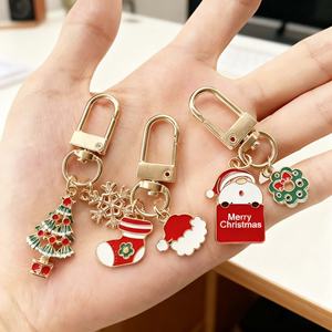 Llaveros Metálicos Navideños de Alta Calidad con Diseño de Santa Claus, Muñeco de Nieve y Árbol de Navidad, Venta al Por Mayor - Product Image 5