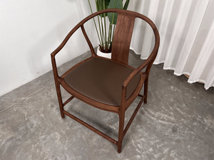 Poltrona Circolare <span class=keywords><strong>in</strong></span> Noce 'Ruyi' <span class=keywords><strong>con</strong></span> Cuscino <span class=keywords><strong>in</strong></span> Vera Pelle - Classica Poltrona Cinese <span class=keywords><strong>in</strong></span> <span class=keywords><strong>Legno</strong></span> Massello - Product Image 5