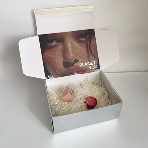 Cajas de Envío de Cartón Corrugado Plateadas de Lujo con Cierre de Cremallera, Resistentes a Arañazos, con Impresión de Logotipo Personalizado - Product Image 5