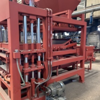Machine hydraulique de formage de briques et de blocs QT5-15 pour la construction