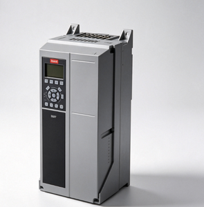 ไดรฟ์ควบคุมไฟฟ้ากระแสสลับแบบสามเฟส VLT 2.2 กิโลวัตต์/3.0 แรงม้า 380-480 โวลต์กระแสสลับ IP55 สำหรับคอมเพรสเซอร์ - Product Image 1