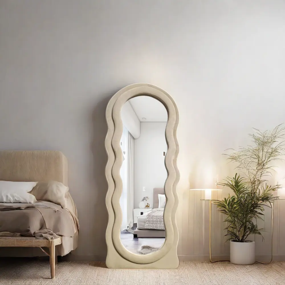 Arco asimmetrico su misura irregolare a tutta lunghezza del corpo lungo ondulato parete pavimento specchio in piedi per il Design per la casa bagno decorazione specchio