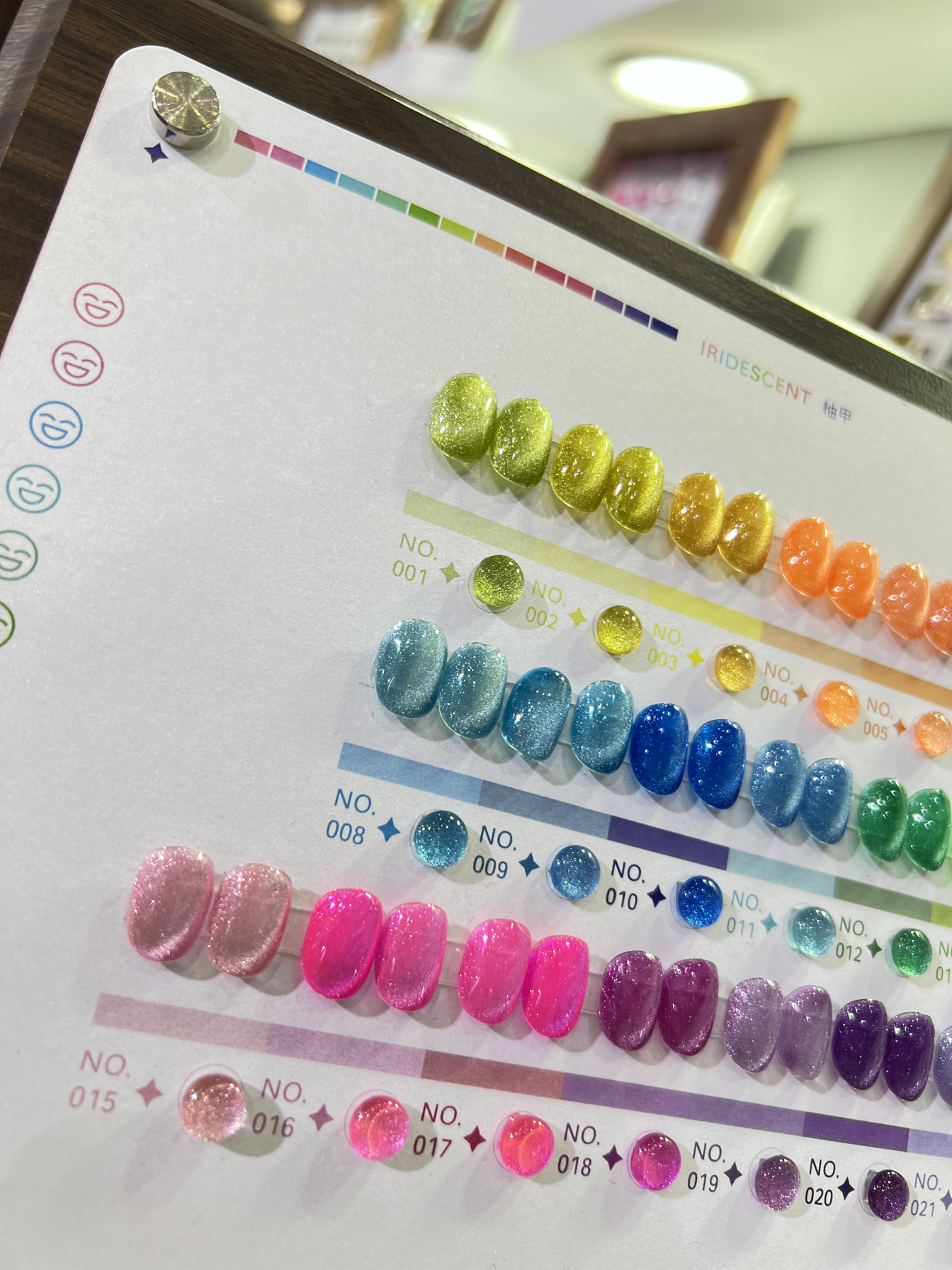 YuuJa ラメネイルカラー24色 YUUJA 2025 Professional Nail Salon Kit - 22-Color UV Gel & LED
