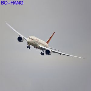 Spedizioniere Specializzato per Merci Pericolose verso Destinazioni Globali - Product Image 3