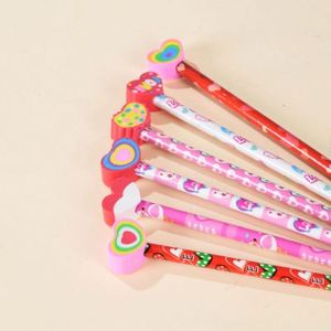 Crayons en bois noirs personnalisés de haute qualité avec tête d'effaceur en forme de cœur pour la Saint-Valentin, vente en gros - Product Image 3