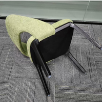 Chaise de salle à manger empilable moderne en teck massif de haute qualité pour appartements et salons