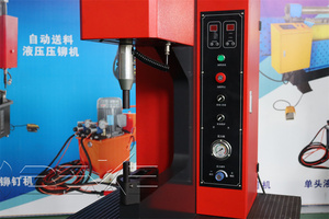 <span class=keywords><strong>Machine</strong></span> de rivetage de frein pneumatique de pneu de presse de cadre pour la doublure de frein de camion - Product Image 5