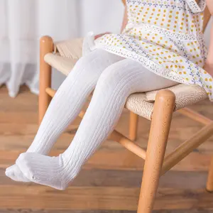 Mallas para niñas, primavera y otoño, medias gruesas grandes de PP, calcetines blancos para bebés, calcetines de una pieza para bebés, pantimedias tejidas para niños
