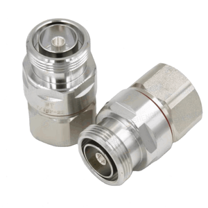 Connecteur femelle droit DIN 7/16 à serrage L29 pour câble d'alimentation de 7/8 pouces - Product Image 1