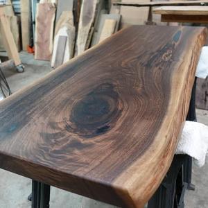Dessus de table de forme naturelle au design unique en usine <span class=keywords><strong>Live</strong></span> <span class=keywords><strong>Edge</strong></span> Chêne Noyer Table à manger en bois massif Dalle de bois - Product Image 6