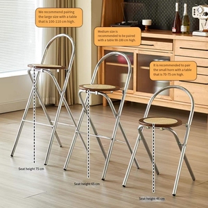Set <span class=keywords><strong>Tavolino</strong></span> da Caffè Moderno Mid-Century con Sedie Pieghevoli in Rattan e <span class=keywords><strong>Tavolino</strong></span> Laterale Tulip in Metallo, Arredamento per Soggiorno e Caffetteria - Product Image 1