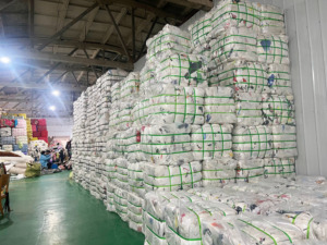 Stracci di Alta Qualità <span class=keywords><strong>per</strong></span> Pulizia Industriale, Panni Quadrati in Cotone 100% <span class=keywords><strong>per</strong></span> <span class=keywords><strong>Scale</strong></span> - Product Image 4
