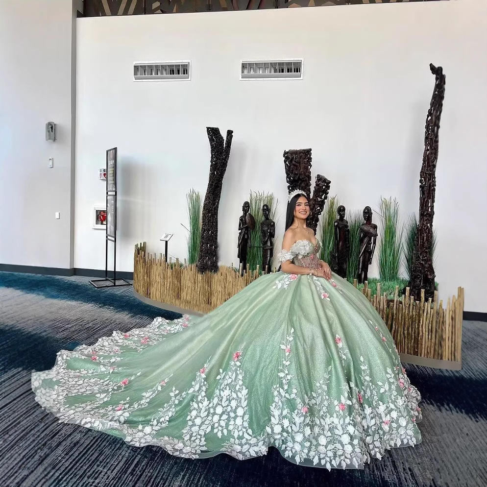 Diseños Chic para vestidos de quinceañera verde Perfectos para