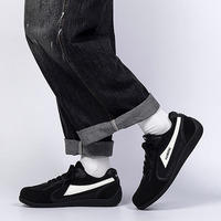 Scarpe da Ginnastica Sportive da Uomo Bianche con Lacci, Leggere, Antiscivolo, di Tendenza, con Rialzo Interno, di Alta Qualità - Vendita all'Ingrosso
