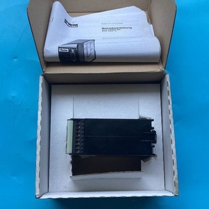 Amplificador Parker PID00 con interfaz Rs-232 para aplicaciones de control industrial - Product Image 3