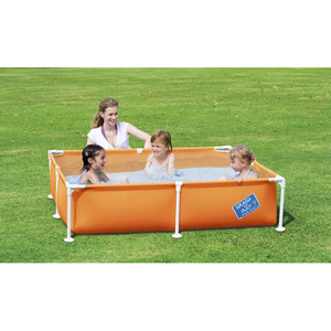 Piscina inflable cuadrada Intex de 120x120x30cm para niños, para jugar y nadar al aire libre - Product Image 1