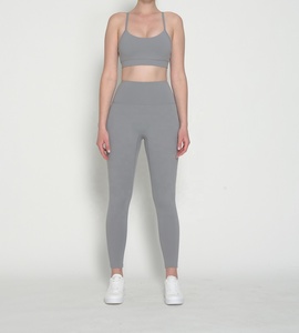 Dernier ensemble d'entraînement de yoga au design tendance personnalisé soutien-gorge et pantalon de sport ensembles de yoga pour la gym vêtements de gym leggings de yoga pour femmes soutien-gorge de sport - Product Image 2