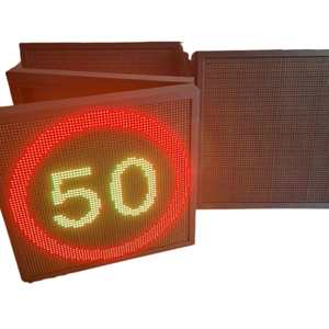 ป้ายแสดงผล LED คุณภาพสูงขนาด 640 มม. ป้ายข้อความแบบคงที่และแบบเปลี่ยนได้ ป้ายจราจรกลางแจ้งเพื่อความปลอดภัยบนท้องถนน พร้อมระบบตรวจจับและไฟจราจรพลังงานแสงอาทิตย์ - Product Image 2