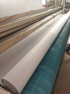 Revestimiento Compuesto de Geotextil y Geomembrana para Estanques Decorativos y Elementos Acuáticos - Product Image 3