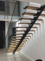 Escalier flottant moderne en bois et métal avec marches en bois apparentes pour appartement duplex, escaliers flottants préfabriqués en bois d'acacia
