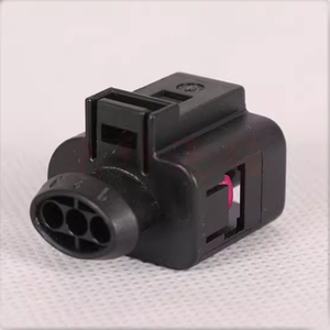Nuevo Conector Original 1717888-1 con Carcasa de Plástico, Disponible en Grandes Cantidades a Bajo Precio - Product Image 2