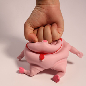 ของเล่นเด็กซิลิโคนรูปหมูสีชมพู บีบได้ บิดได้ บรรจุทรายอวกาศ สามารถบิดงอและคืนรูปได้ เหมาะสำหรับตกแต่งสำนักงาน - Product Image 2